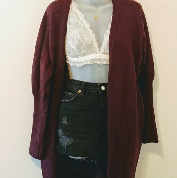 TopShop Moto Ashley High Rise Vintage Distressed Fray Hem Black Denim Shorts 6 - Picture 10 of 10